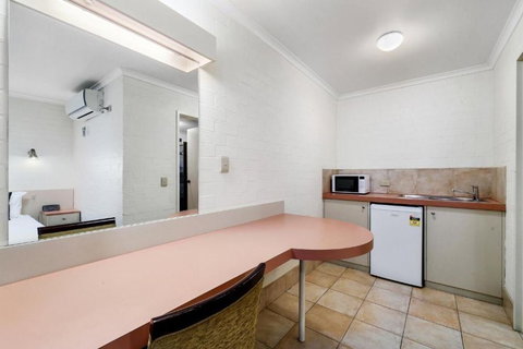 City Reach Motel - Foster Accommodation 13
