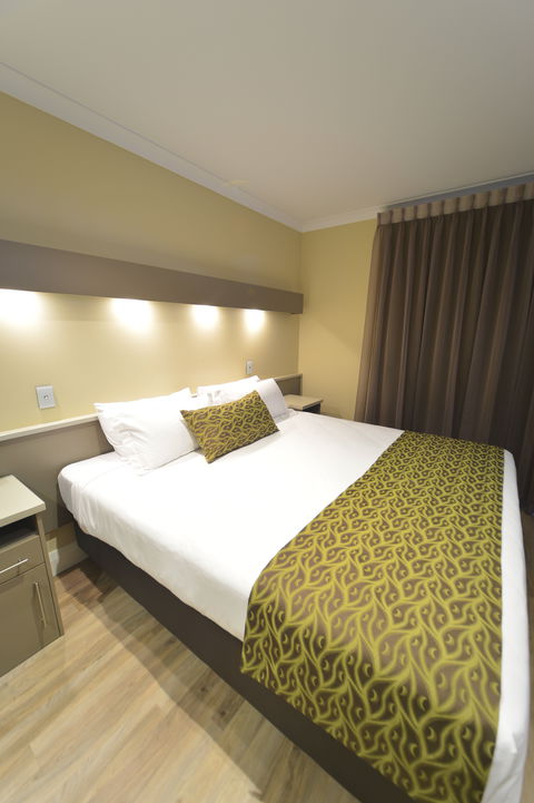 Bentley Motel - Foster Accommodation 4
