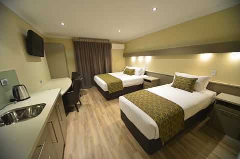 Bentley Motel - Foster Accommodation 6