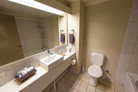 Kununurra Country Club Resort - Foster Accommodation 7