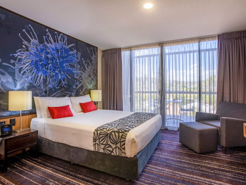 Mantra Gladstone - Foster Accommodation 1