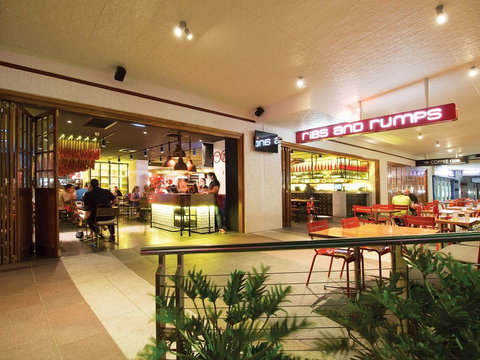 Oaks Grand Gladstone - Foster Accommodation 3