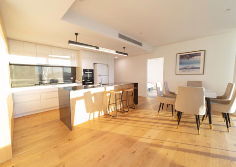Arise Brisbane One - Foster Accommodation 2