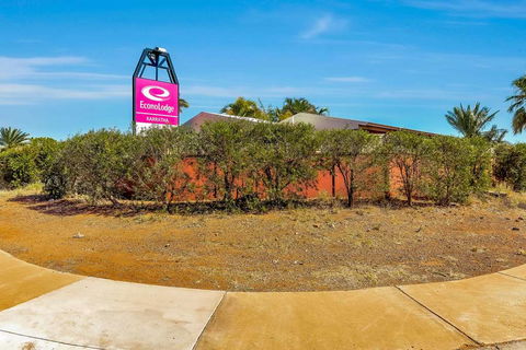 Econo Lodge Karratha - Foster Accommodation 0