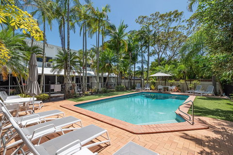 Caribbean Noosa - Foster Accommodation 2
