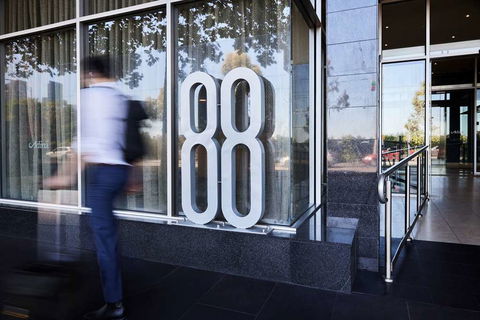Adina Apartment Hotel On Flinders Street - Foster Accommodation 0