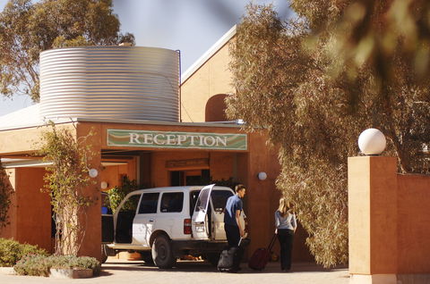 Mud Hut Motel - Foster Accommodation 0
