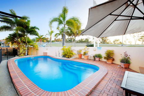 Glenmore Tavern - Foster Accommodation 2
