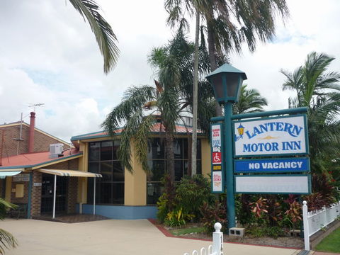 Lantern Motor Inn - Foster Accommodation 0