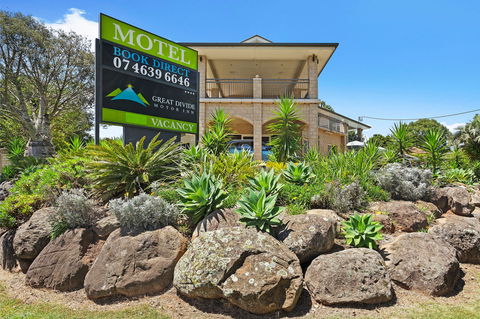 Great Divide Motor Inn - Foster Accommodation 0