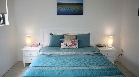 Noosa River Retreat - Foster Accommodation 1