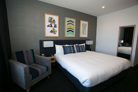 Alpha Hotel Eastern Creek - Foster Accommodation 12
