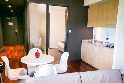 Alpha Hotel Eastern Creek - Foster Accommodation 17