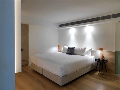 QT Bondi - Foster Accommodation 4