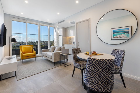 Meriton Suites Bondi Junction - Foster Accommodation 0