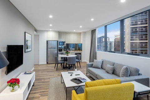 Meriton Suites Bondi Junction - Foster Accommodation 5