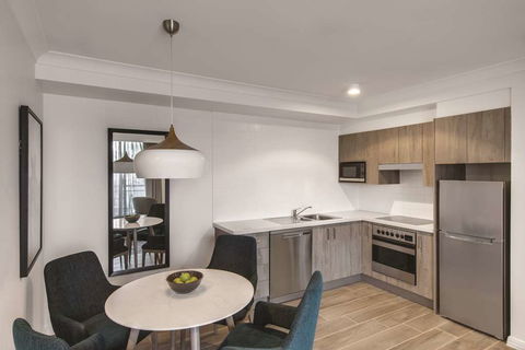 Adina Apartment Hotel Coogee - Foster Accommodation 8