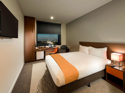 Ibis Brisbane Airport Hotel - Foster Accommodation 2
