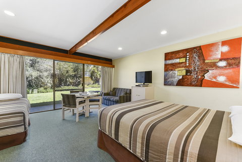 William Macintosh Motor Lodge - Foster Accommodation 8