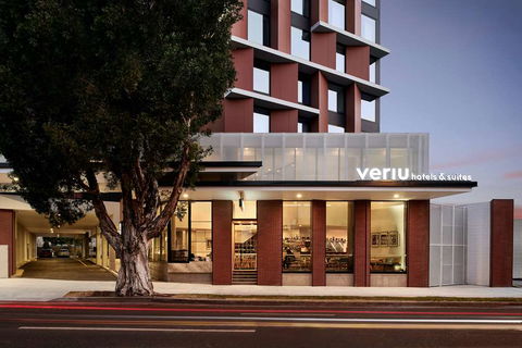 Veriu Green Square - Foster Accommodation 0