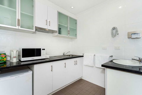 Quality Inn Railway - Foster Accommodation 3