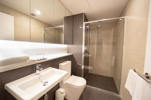 Arise Brisbane Skytower - Foster Accommodation 4