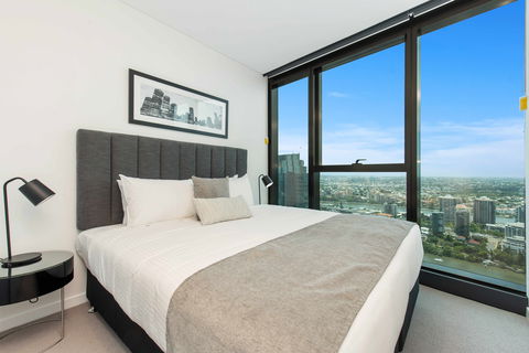 Arise Brisbane Skytower - Foster Accommodation 9