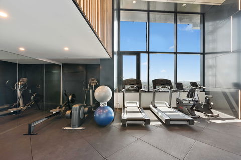 Arise Brisbane Skytower - Foster Accommodation 15