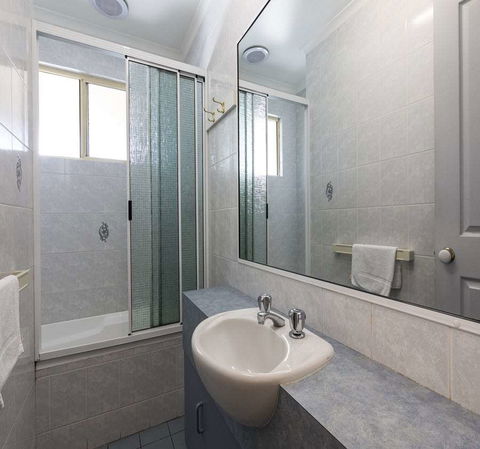 BIG4 Albury Tourist Park - Foster Accommodation 15