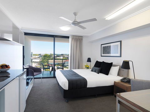 Oaks Carlyle - Foster Accommodation 2
