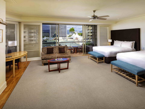 Pullman Reef Hotel Casino - Foster Accommodation 8