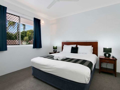 Cairns City Palms - Foster Accommodation 10