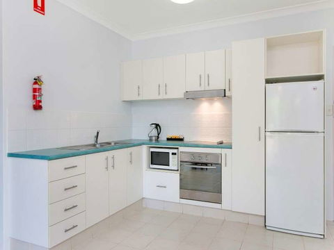 Cairns City Palms - Foster Accommodation 12