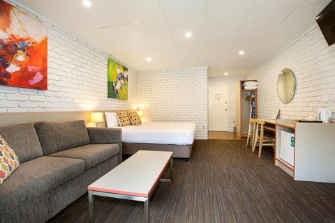 Villa Noosa Hotel - Foster Accommodation 0