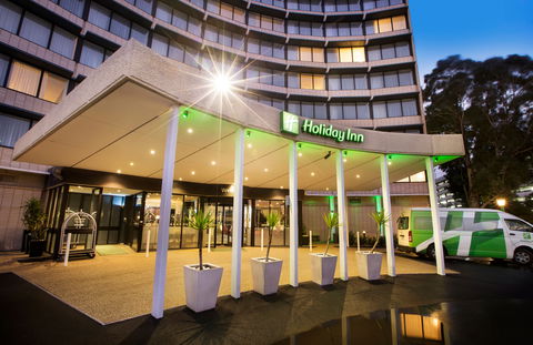 Holiday Inn Melbourne Airport - Foster Accommodation 0