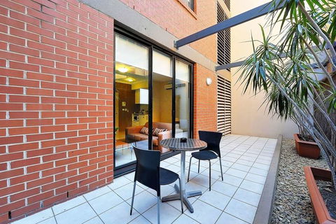 APX Apartments Darling Harbour - Foster Accommodation 2