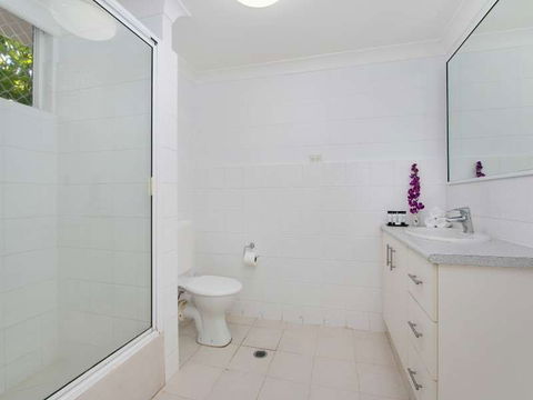 Cairns City Palms - Foster Accommodation 1