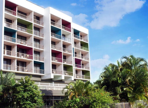 Cairns Plaza Hotel - Foster Accommodation 0
