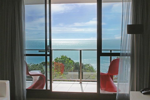 Cairns Plaza Hotel - Foster Accommodation 1