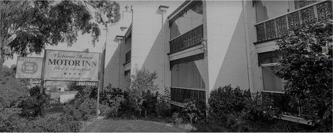 Victoria House Motor Inn - Foster Accommodation 2