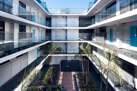 Veriu Camperdown - Foster Accommodation 1