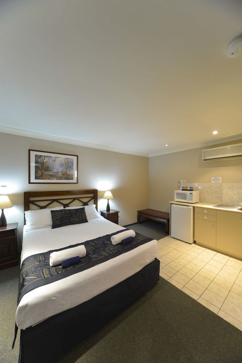 Wattle Grove Motel - Foster Accommodation 2
