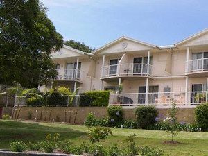 Aston Hill Motor Lodge - Foster Accommodation 0