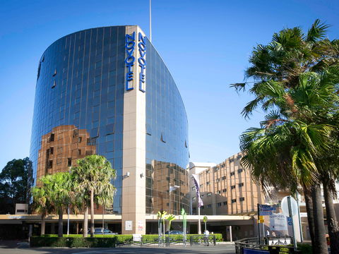 Novotel Sydney Parramatta - Foster Accommodation 0