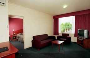 Great Southern Hotel - Perth - Foster Accommodation 0
