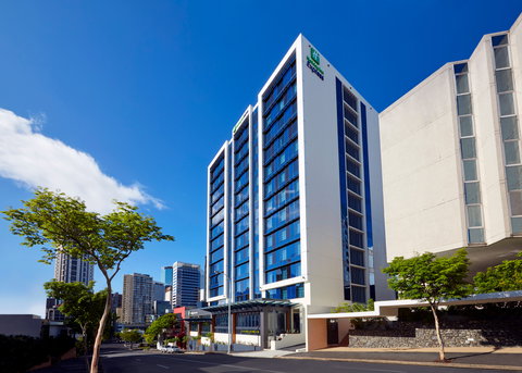 Holiday Inn Express Brisbane Central - Foster Accommodation 0