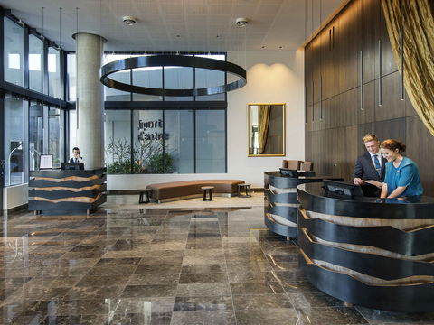 Pullman Brisbane Airport Hotel - Foster Accommodation 0