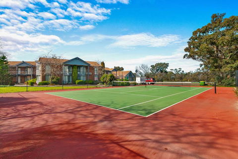 Quality Inn & Suites Traralgon - Foster Accommodation 2