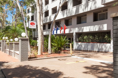 Metro Aspire Hotel Sydney - Foster Accommodation 1