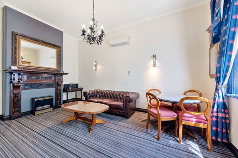 Quality Hotel Colonial Launceston - Foster Accommodation 15